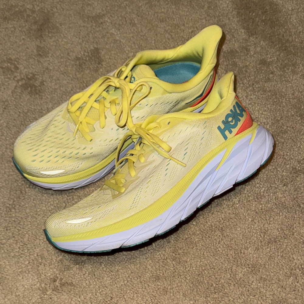 Women’s Hoka Clifton 8